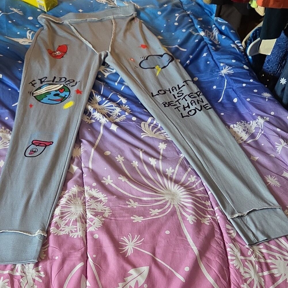 Blush Mark Gray Graphic Print Women's Ankle Leggings M Polyester Spandex